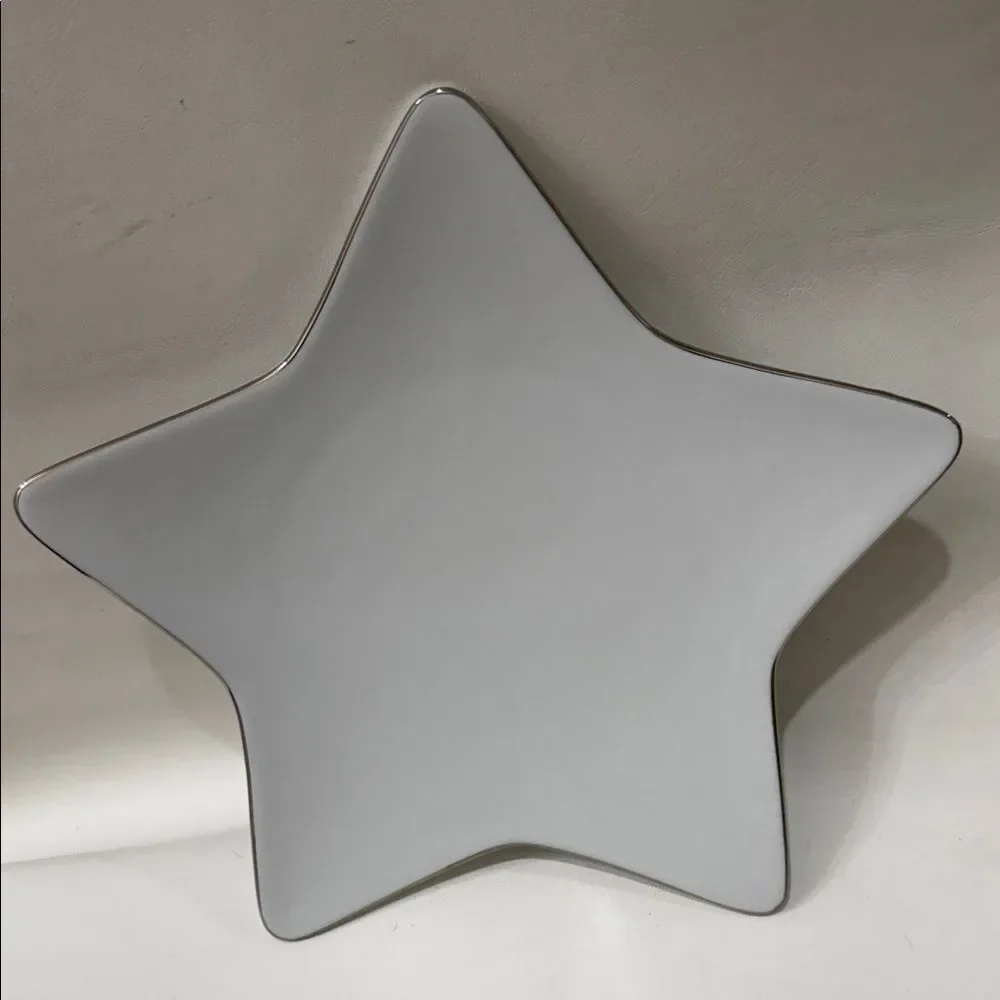 St. Nicholas Square White Silver Star Christmas Holiday Dinnerware 10 3/4 Plate
